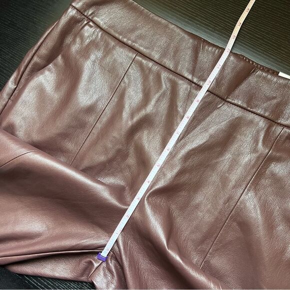✨ Chico’s Women’s Brown Faux Leather Pull-On Straight Leg Crop Pants 2.5 NWT - Picture 10 of 11